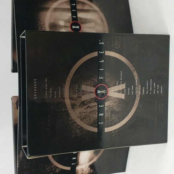 The X Files Complete 2nd Season DVD Box Set. Complete Excellent Condition! - Picture 2 of 7